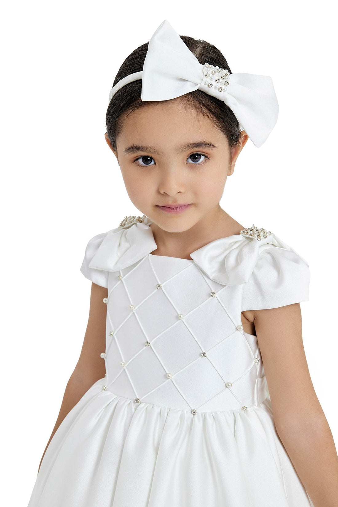 Dalila Elegant White Gown – Premium Taffeta with Signature Shoulder Bows & Pearl Accents