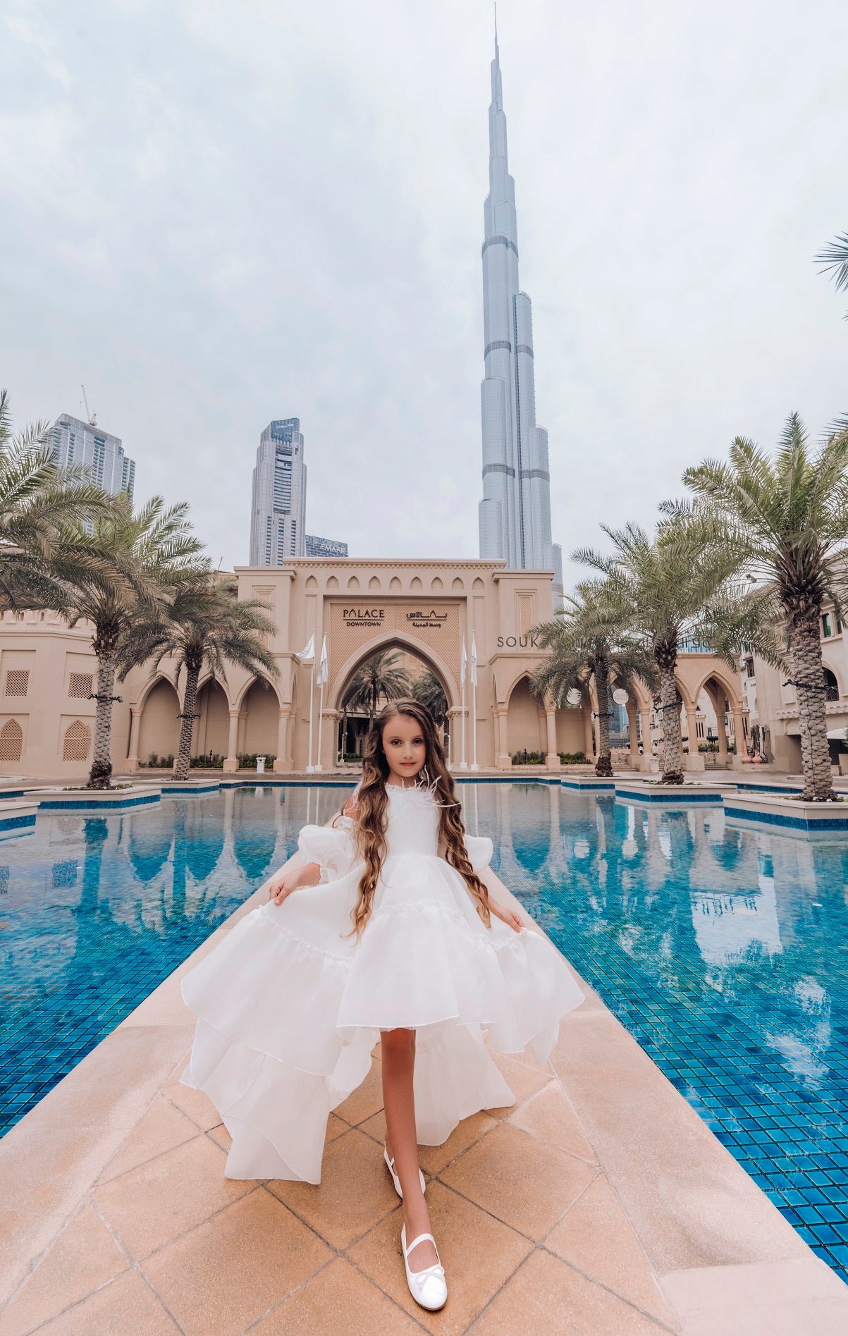 Elegant White Dress With Train for Girls
