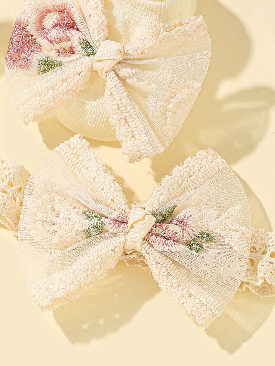 Chic Baby Set: Bow Headband and Socks