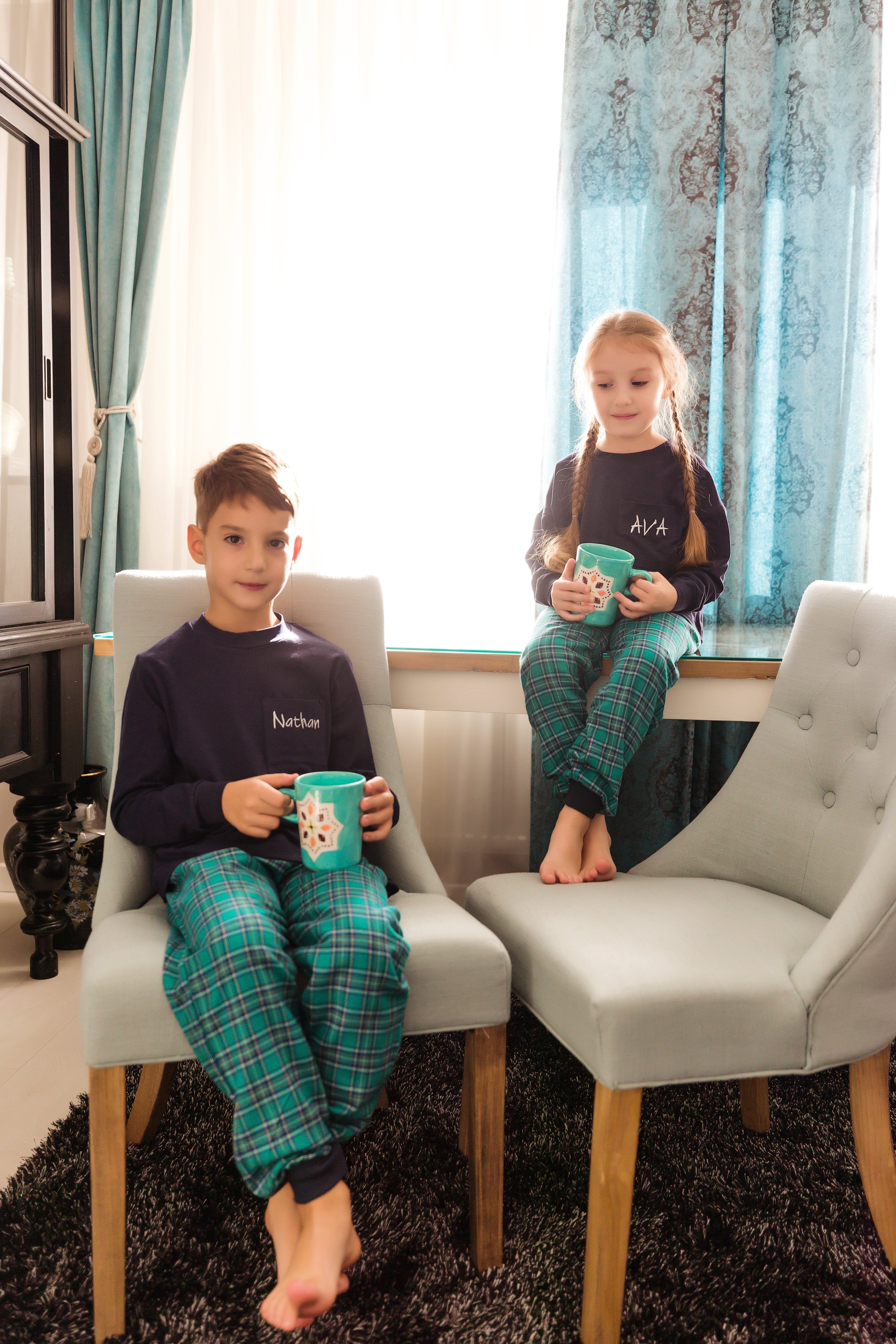 Charming Kids&