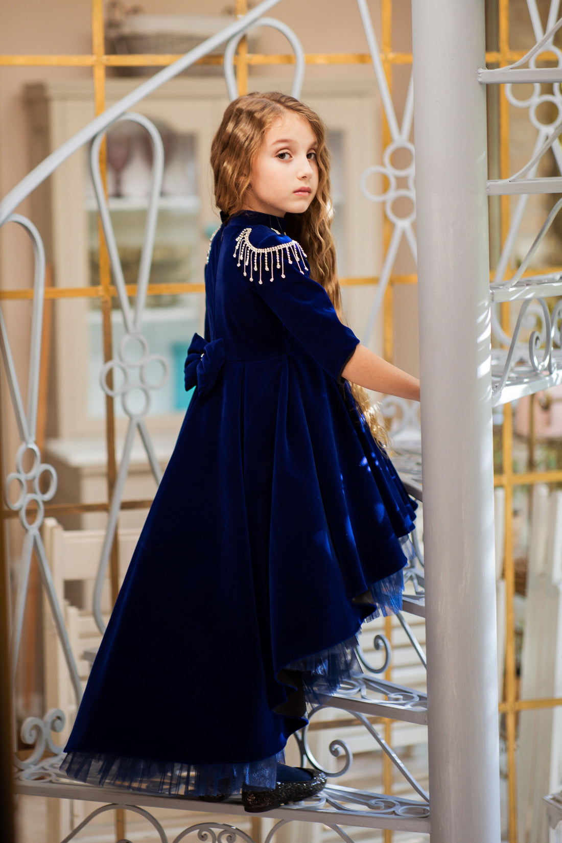 Sumptuous Blue Velvet Dress for Girls