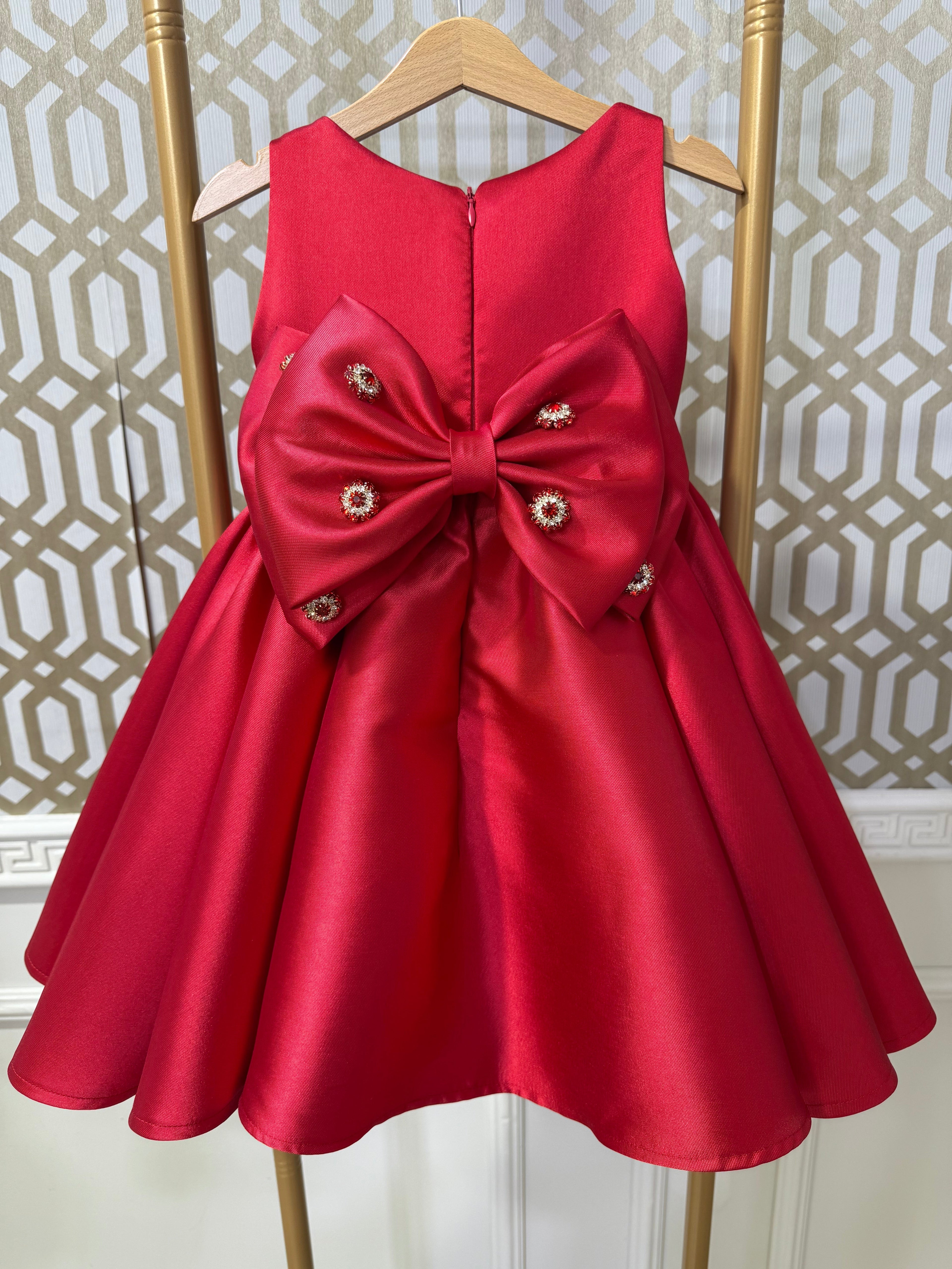 Zenayda Elegant Crimson Gown – Premium Mikado Taffeta with Detachable Bow &amp; Crystal-Encrusted Metallic Buttons