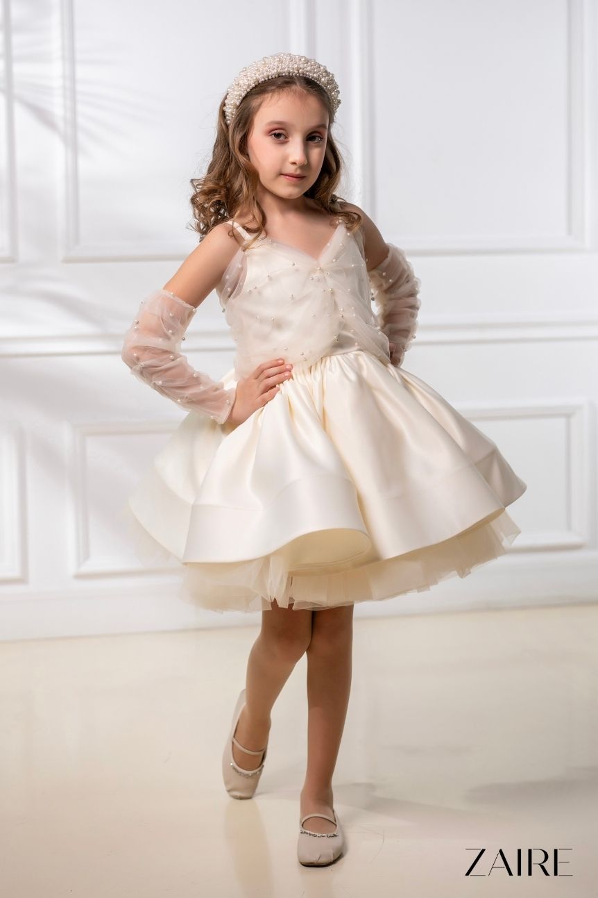 Noemi Elegant Cream Ceremony Dress for Girls – Taffeta and Pearl-Embellished Tulle Set with Gloves