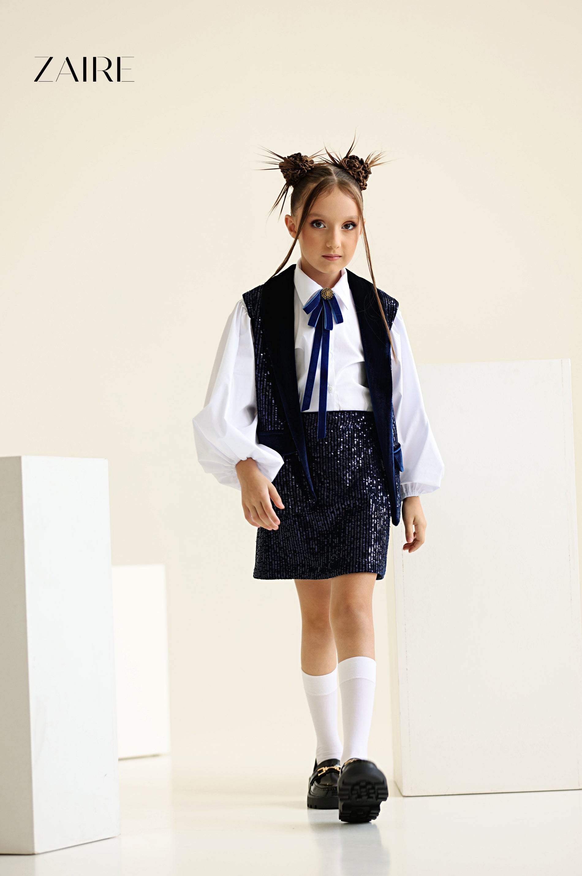 Monalissa Elegant Navy Blue Sequin Set for Girls – Sequin Vest and Skirt with Velvet Details