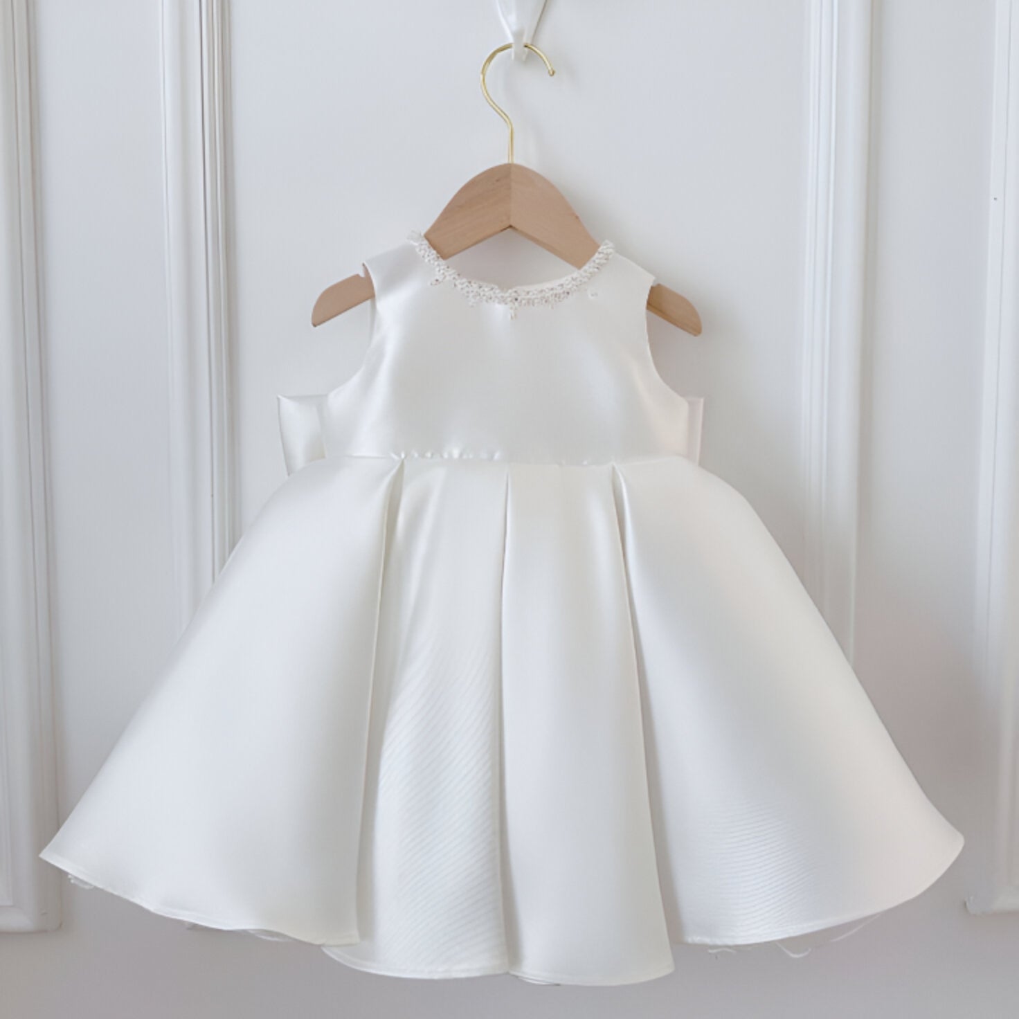 Ember Elegant White Gown – Premium Mikado Taffeta with Precious Accents &amp; Bows