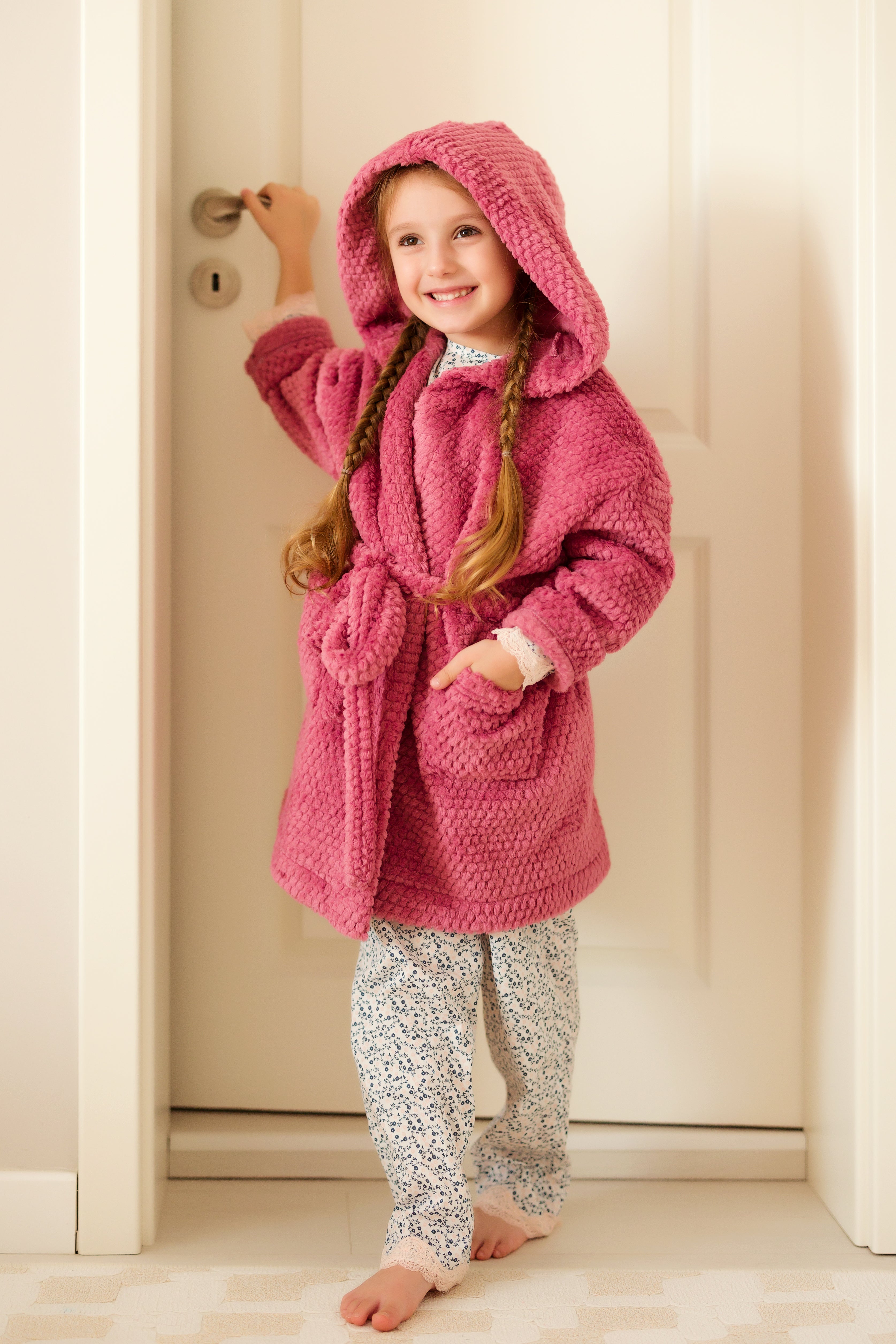 Buy MICHLEY Girls Boys Robe Cotton Towel Kids Animal Dinosaur Style Hooded  Bathrobe (Rose 3-5T) at Amazon.in